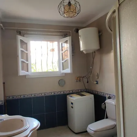 Comfy Apartment In Giza Cairo Family Only 6th of October City Exterior photo