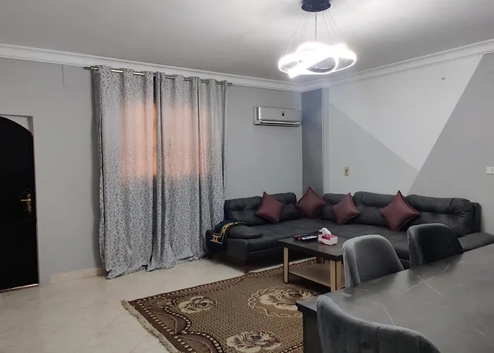 Comfy Apartment In Giza Cairo Family Only